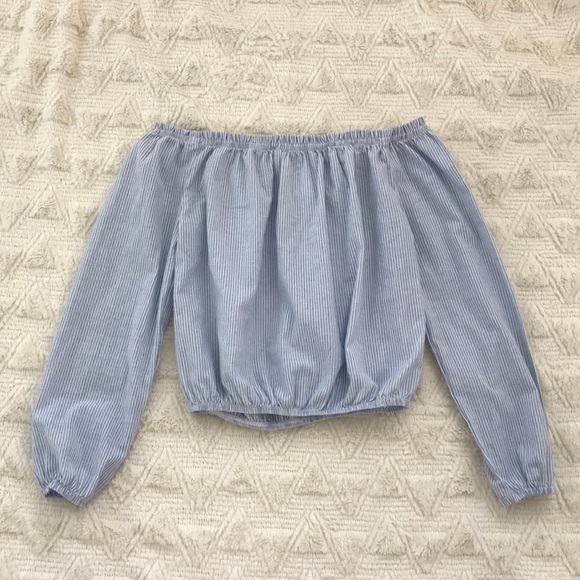 Brandy Melville Tops - Bnwt Brandy Melville off the shoulder top